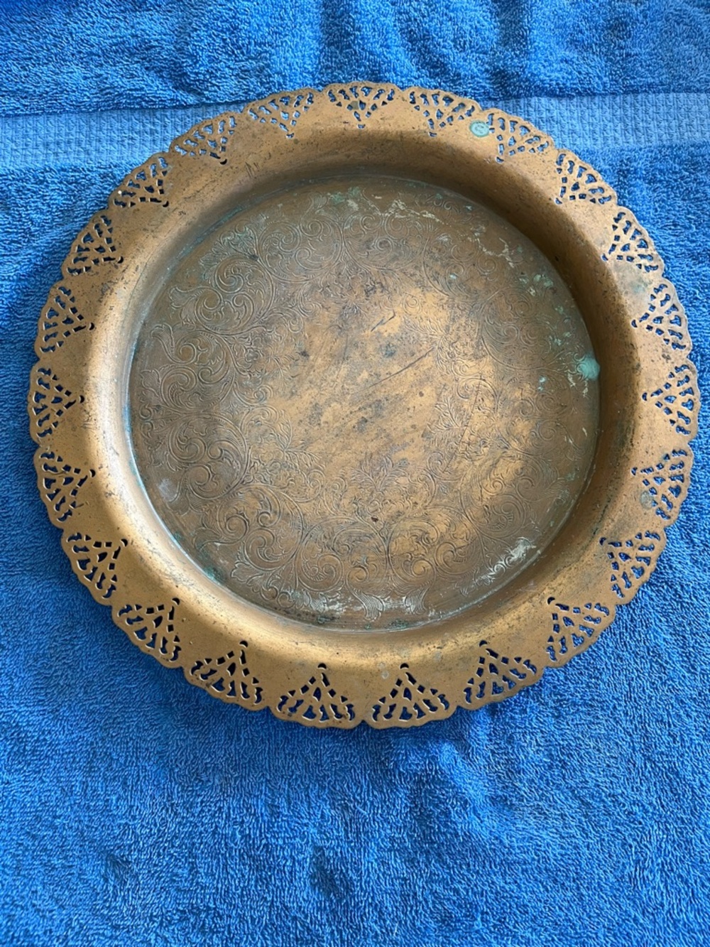 Vintage Decorative Brass Serving Tray - Ornate Scalloped Edge